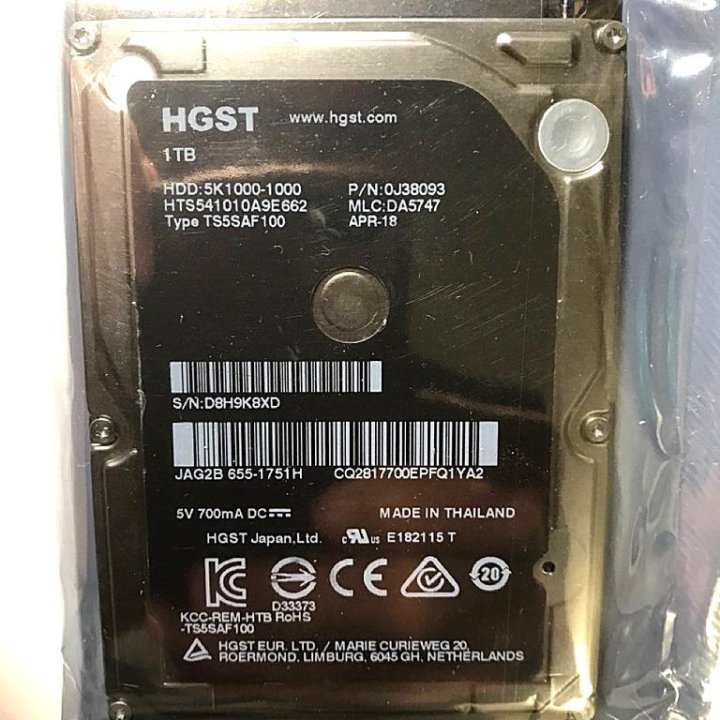 Жесткий диск 2,5 HGST 1Tb (HTS541010A9E662) новые