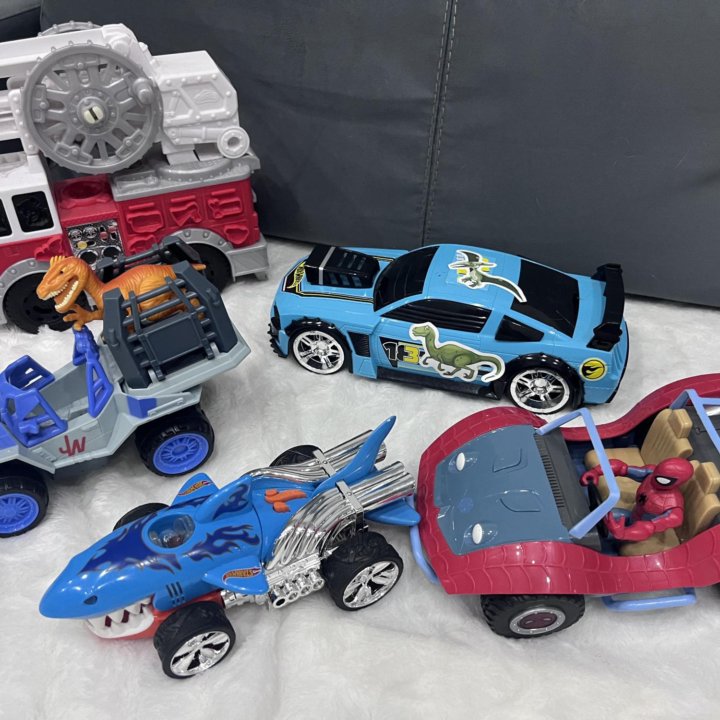 Hot Wheels акула