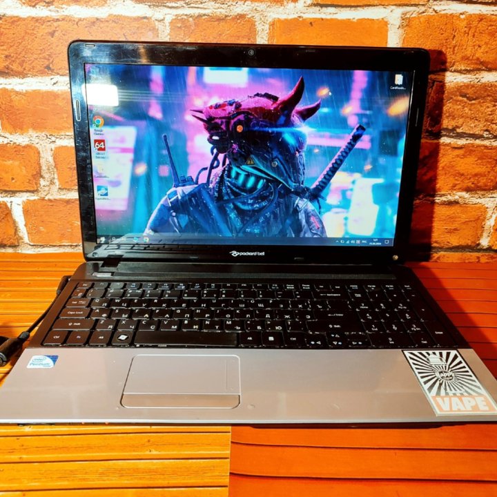 Packard Bell Te11HC - 2 Ядра \ 2 Озу \ 500 HDD