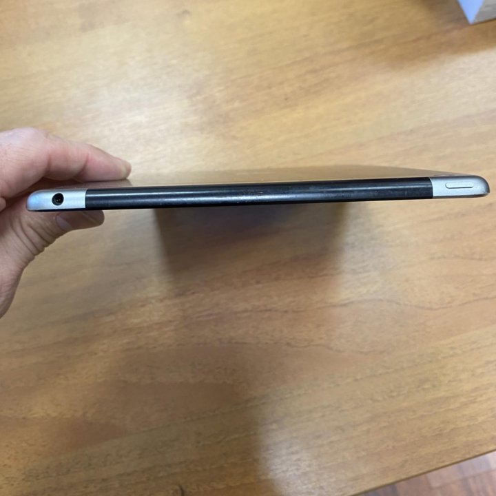 iPad Air A1475