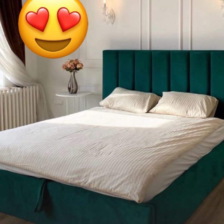 Кровать двуспальная с матрасом 160/200