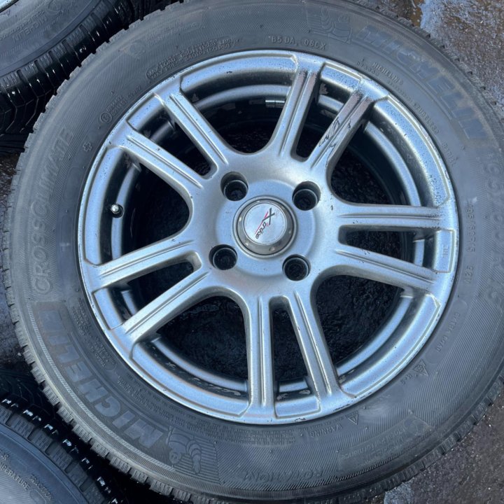 Литые Диски R15 X'trike 4x114.3 Michelin 195/60