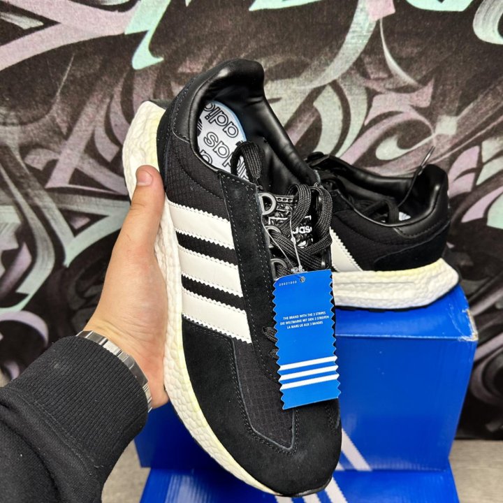 Кроссовки Adidas Retropy E5