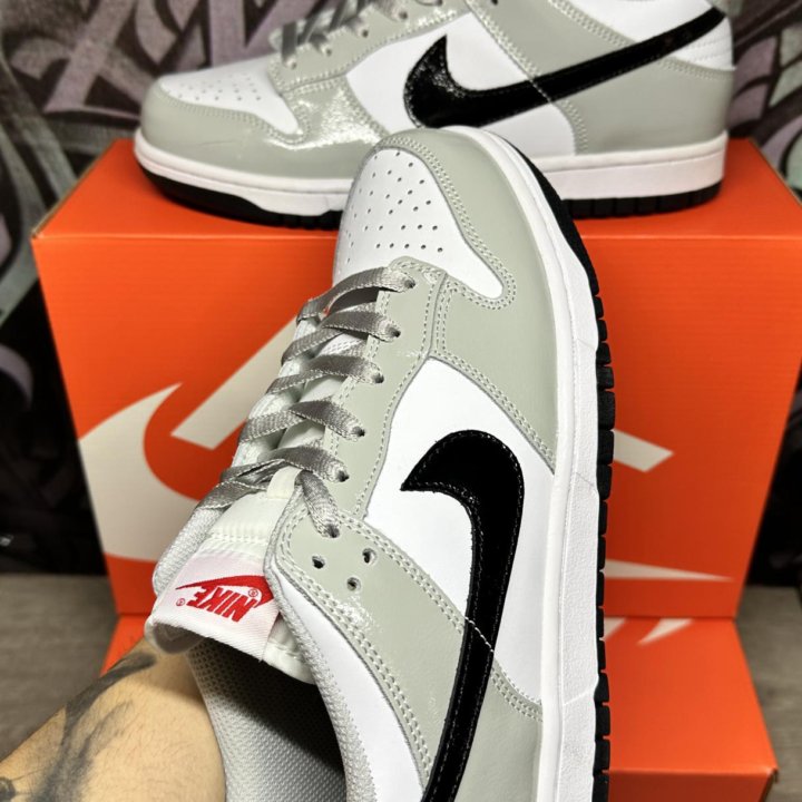 Кроссовки Nike SB Dunk