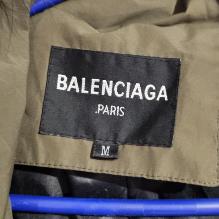 Пуховик BALENCIAGA