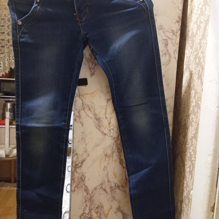 Джинсы на девочку