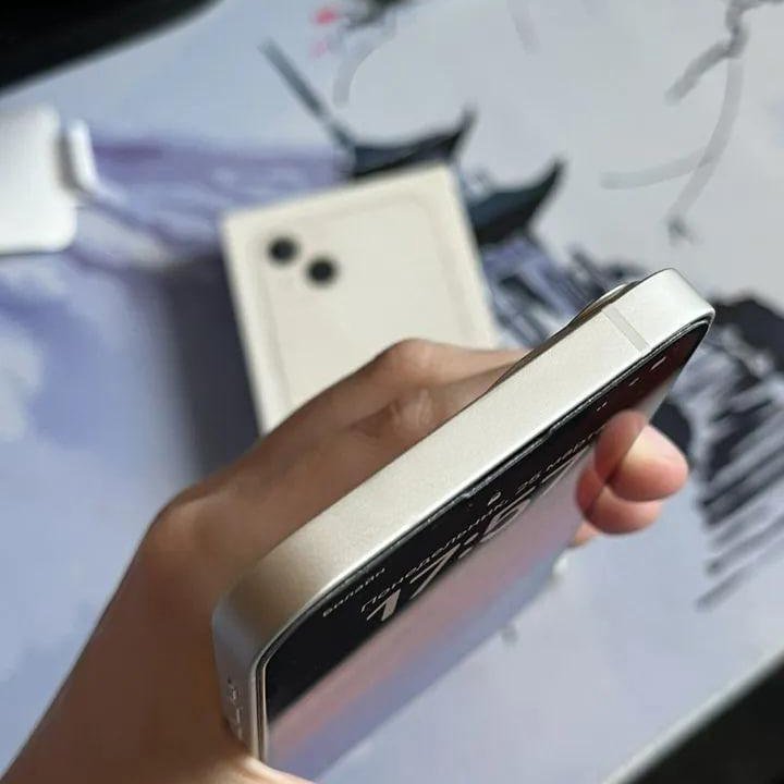 Iphone 13 128 гб старлайт