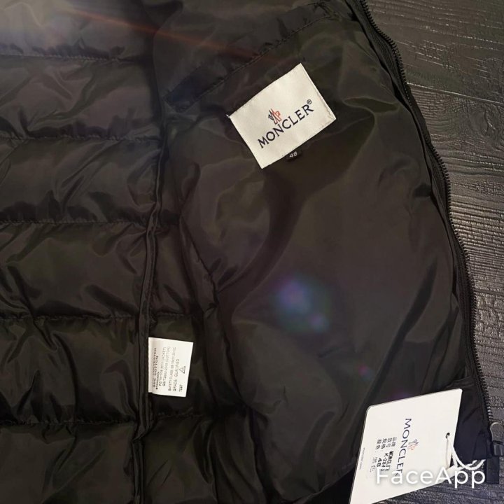 Куртка MONCLER