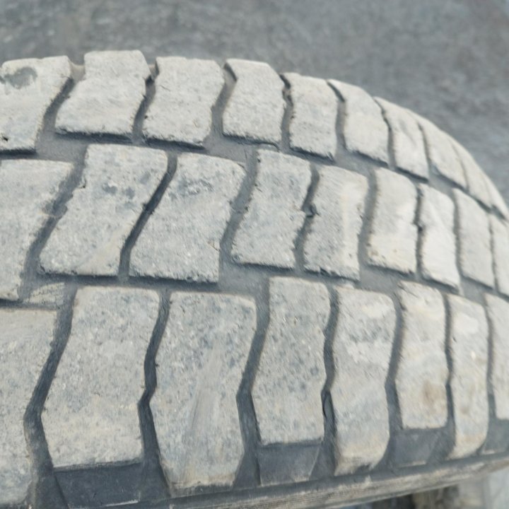 Кама (всесезонка) 235/75 R15 на Штампах 6*139,7