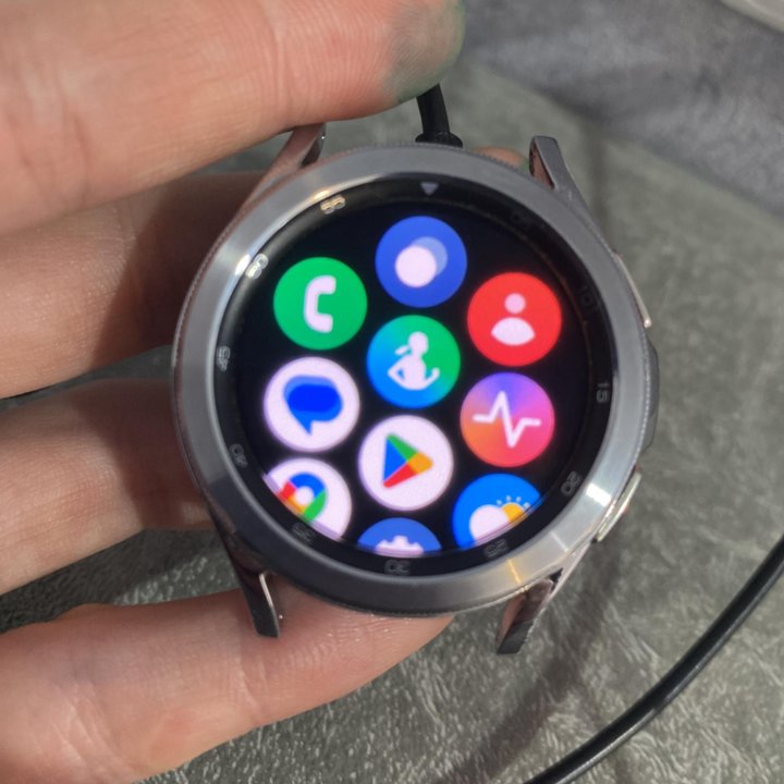 Смарт-часы Samsung Galaxy Watch4 Classic 46mm