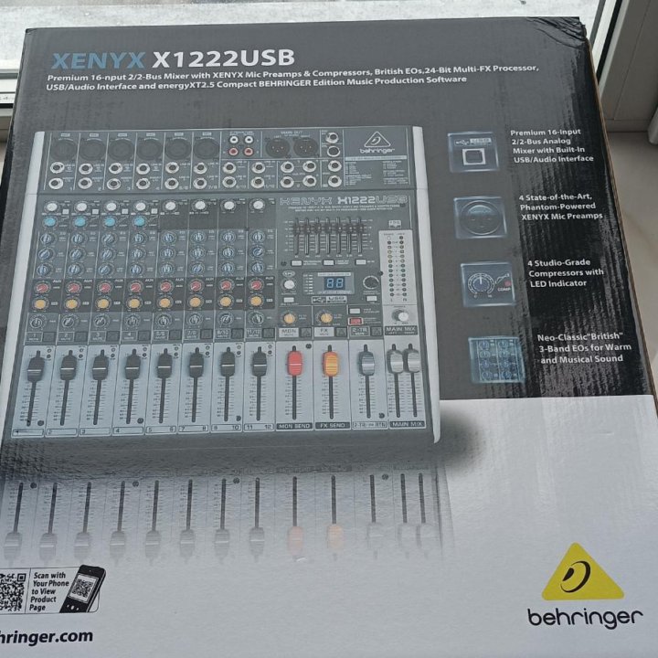 Микшерный пульт Behringer X1222-USB