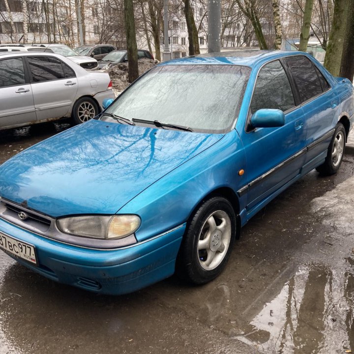 Hyundai Lantra, 1995