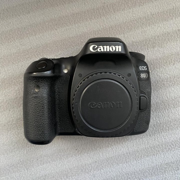 Canon EOS80 D