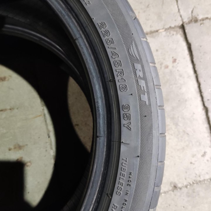 BRIDGESTONE 225/45 R18 лето 2шт.