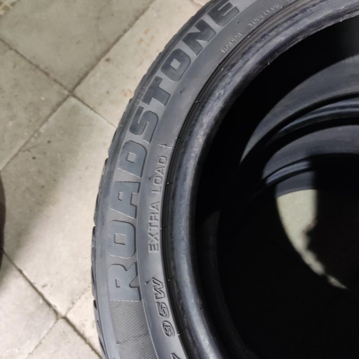 ROADSTONE 215/50 R17 лето 3шт.