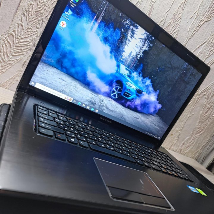 Ноутбук Lenovo G780 i3/Nvidia 635/SSD/17.3 дюйма