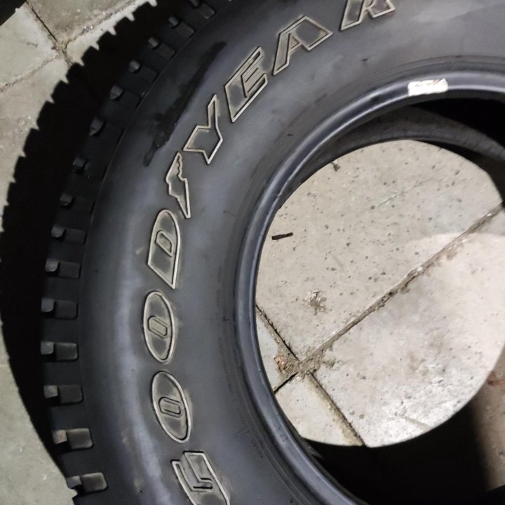 GOODYEAR 245/75 R16