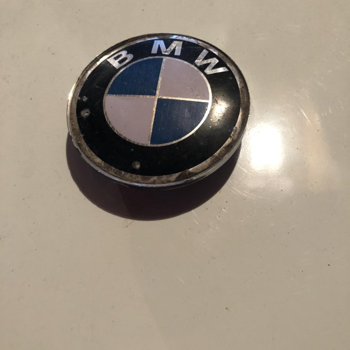 Колпачек на литой диск BMW