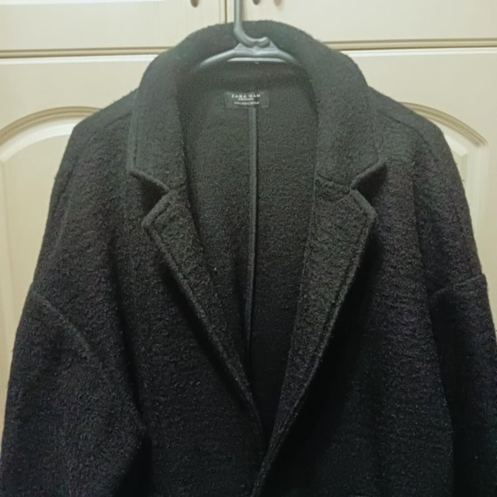 Мужское пальто, размер 48