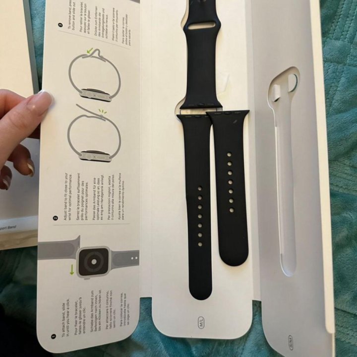 Часы Apple Watch Series 5