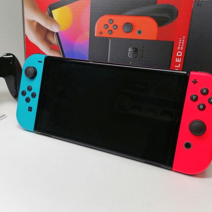 Nintendo Switch Oled 320gb+999игр