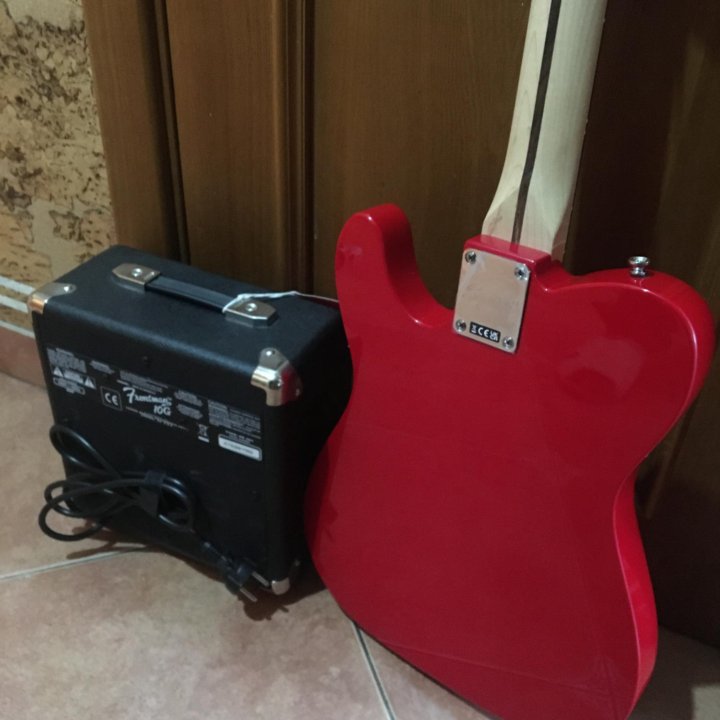 Squier Sonic Telecaster+Комбик Fender Frontman+К/т