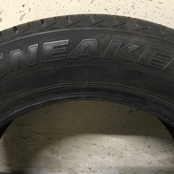 Шина Bridgestone 205/55R16; лето,1штука