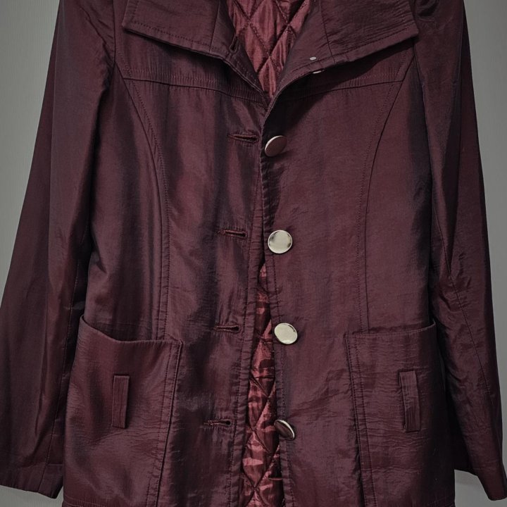 Куртка демисезонная женская 42-46 размера