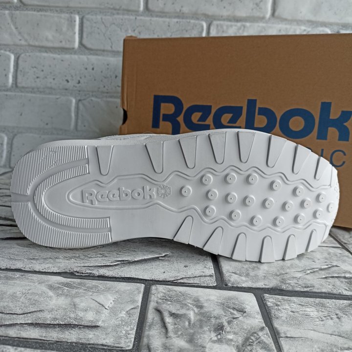 Кожаные белые кроссовки Reebok classic, р1