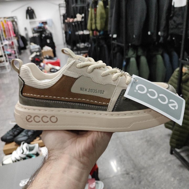 Кроссовки - ECCO