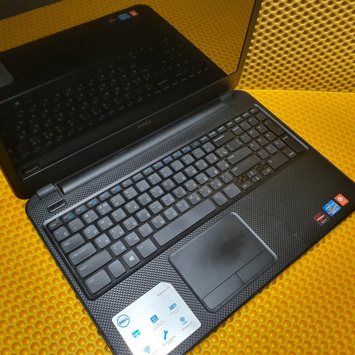 Ноутбук DELL INSPIRON 15