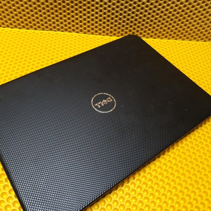 Ноутбук DELL INSPIRON 15