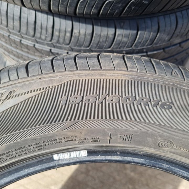 Летнии шины Nexen 195/60 R16