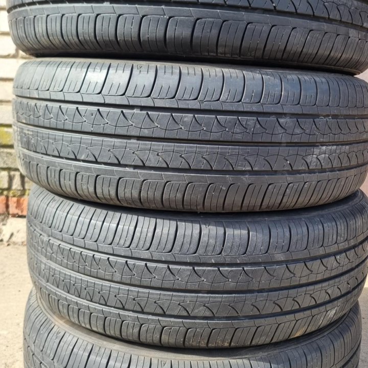 Летнии шины Nexen 195/60 R16