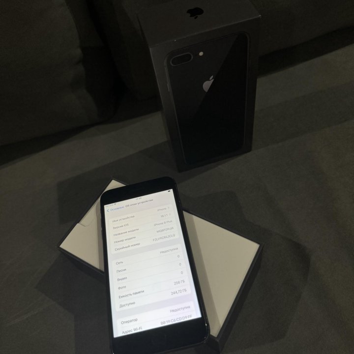 Продам iPhone 8 Plus 256Gb Black РСТ