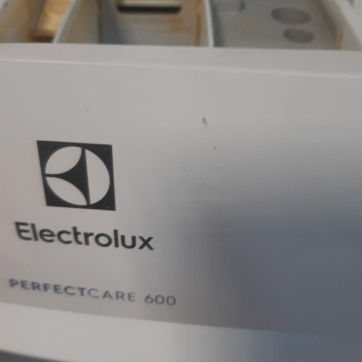 Вместительный Electrolux - 8кг. Гарантия 6 месяцев