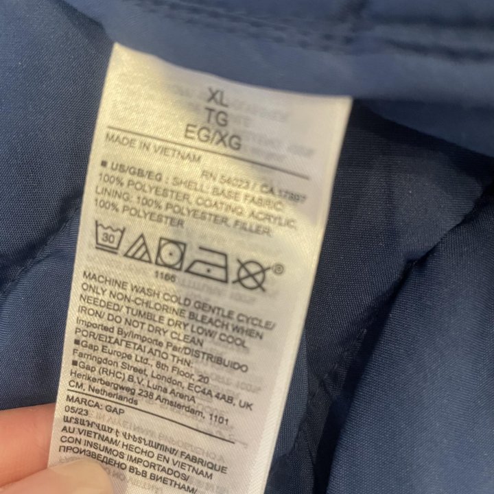 Легкая куртка мужская Gap, xl, 52-54