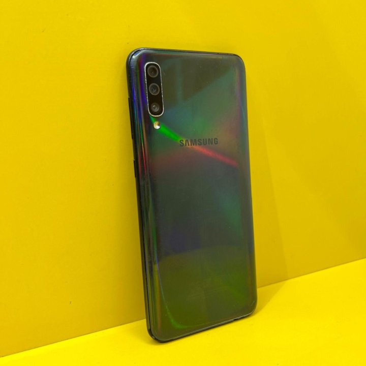 Смартфон Samsung Galaxy A50 64Gb