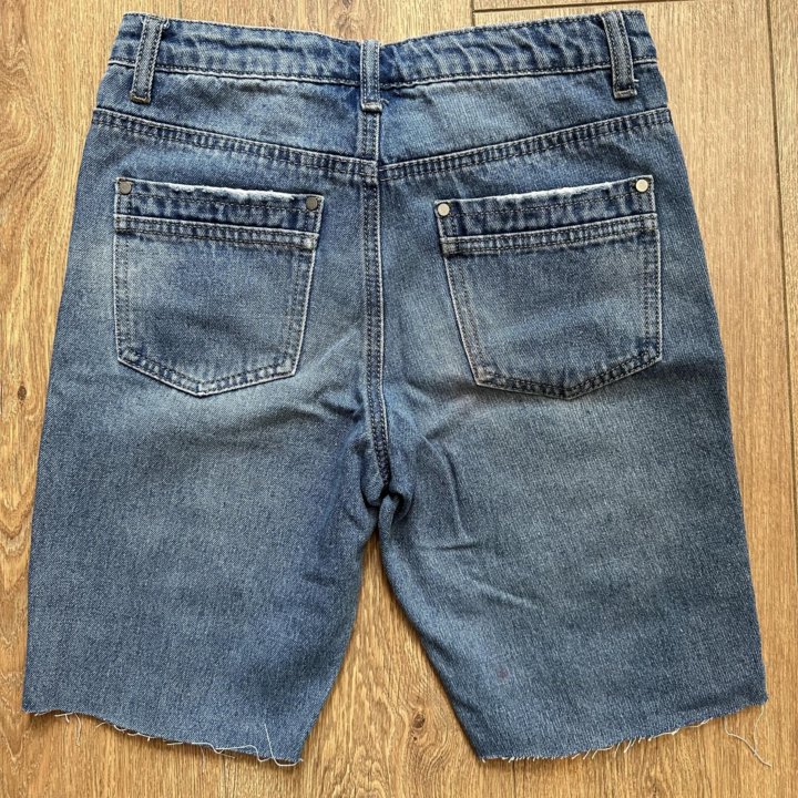 Джинсовые шорты для девочки