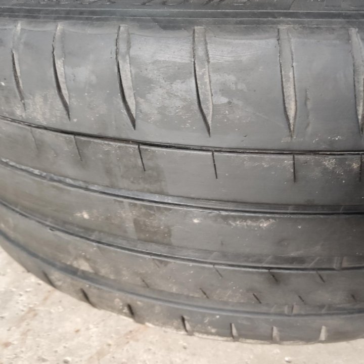 MICHELIN 235/45 R20 лето 1ш.