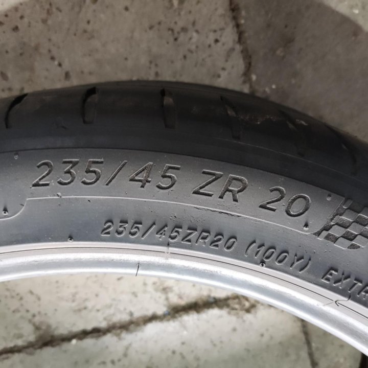 MICHELIN 235/45 R20 лето 1ш.