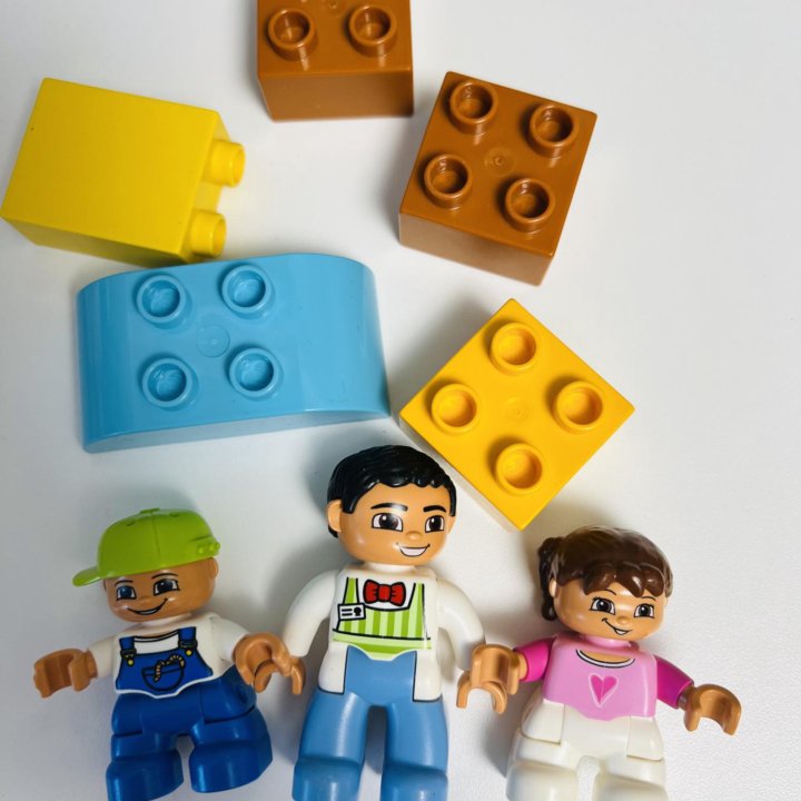 Lego duplo человек паук и другие