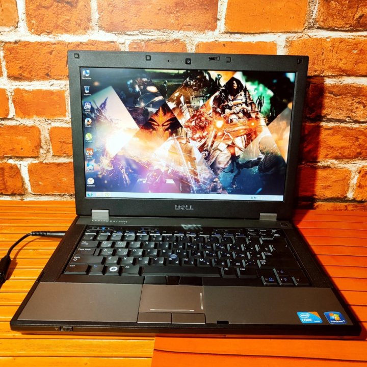 Dell Latitude E5410 - Core i3 \ 4 Озу \ SSD