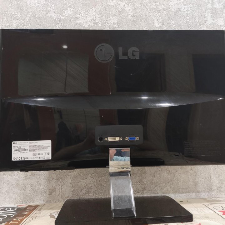 Монитор Lg