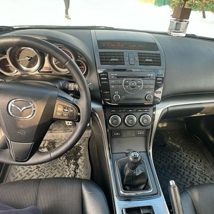 Mazda 6, 2010