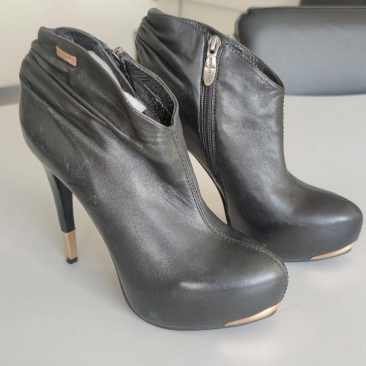 Туфли чёрные