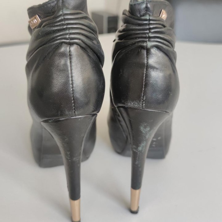 Туфли чёрные