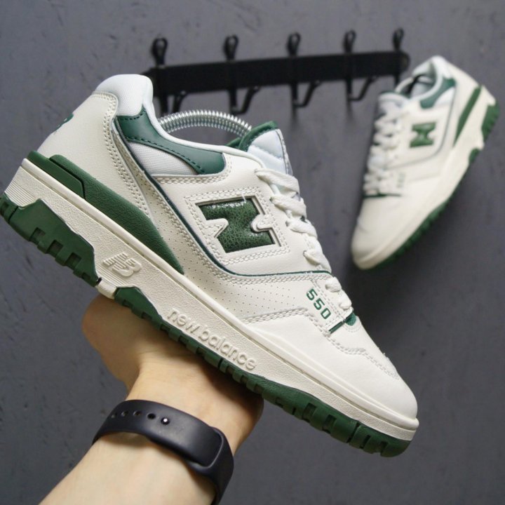 Кроссовки New Balance 550