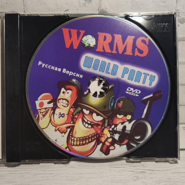 Игра Worms World party для Sega Dreamcast