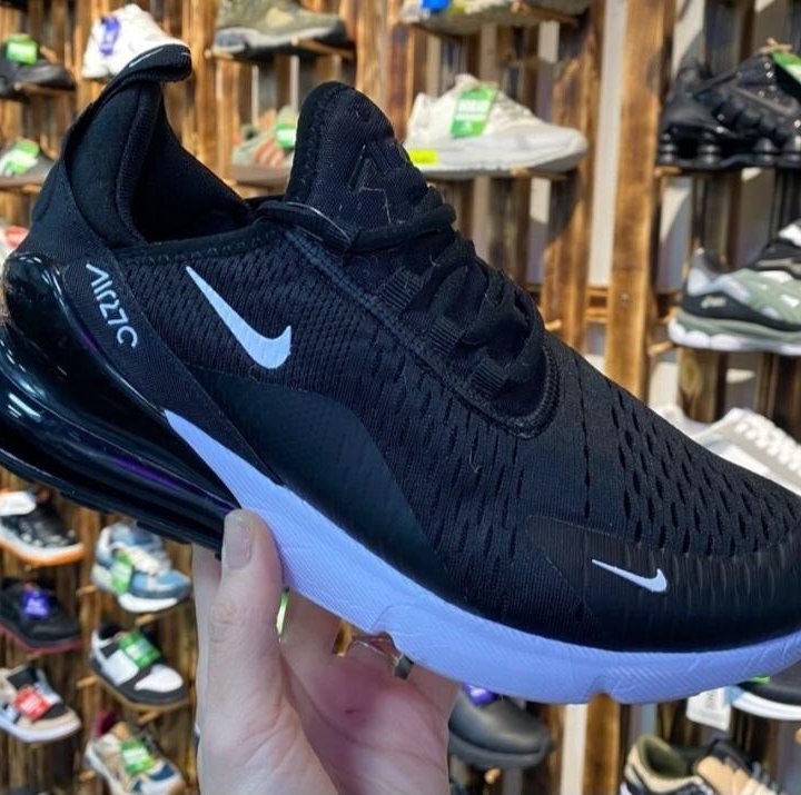 Кроссовки Nike Air Max 270